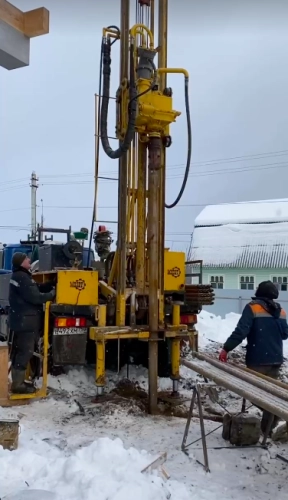 Бурение скважины зимой
